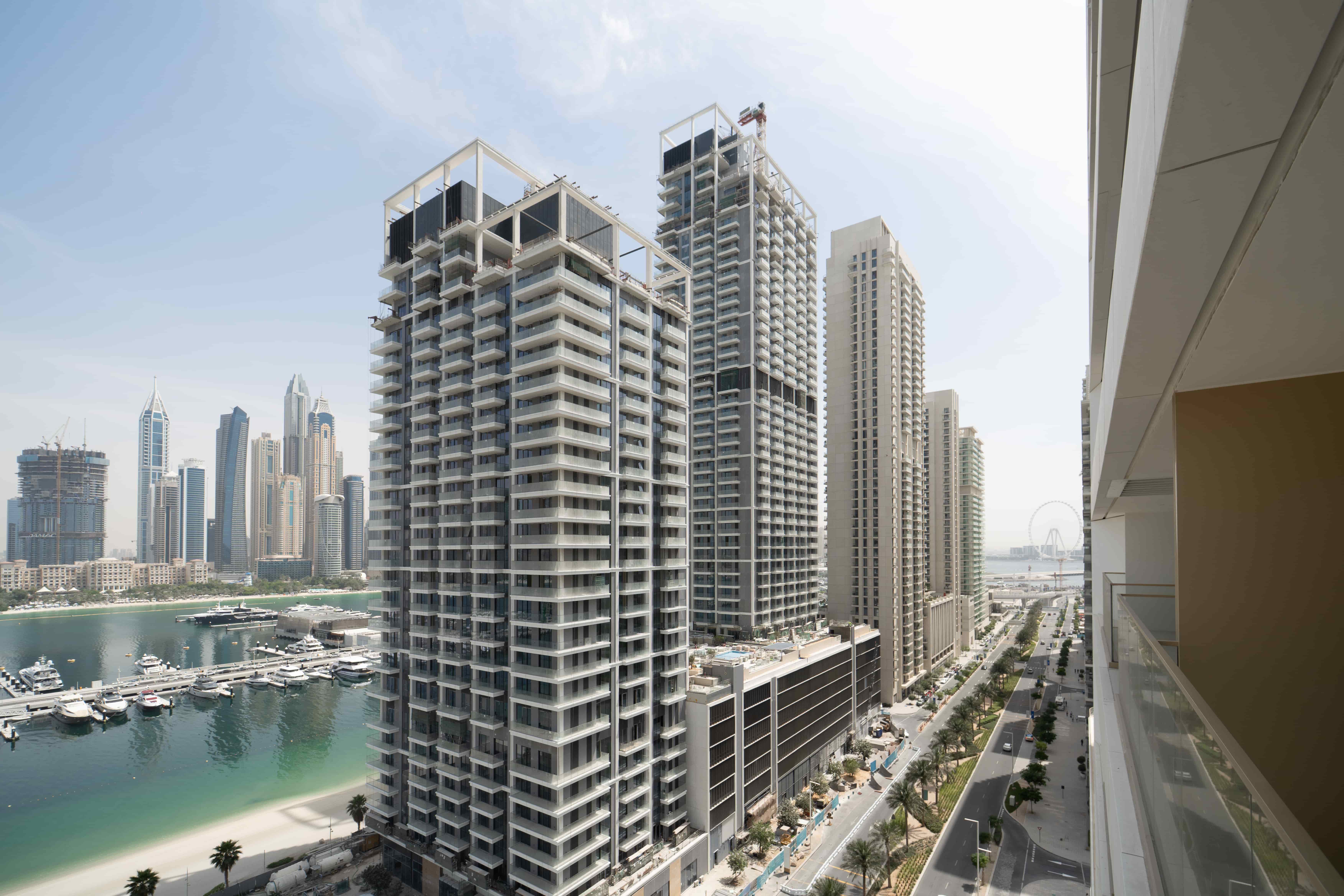 🏙️ Grand Bleu Tower – 3KK Apartmán s panoramatickým výhľadom